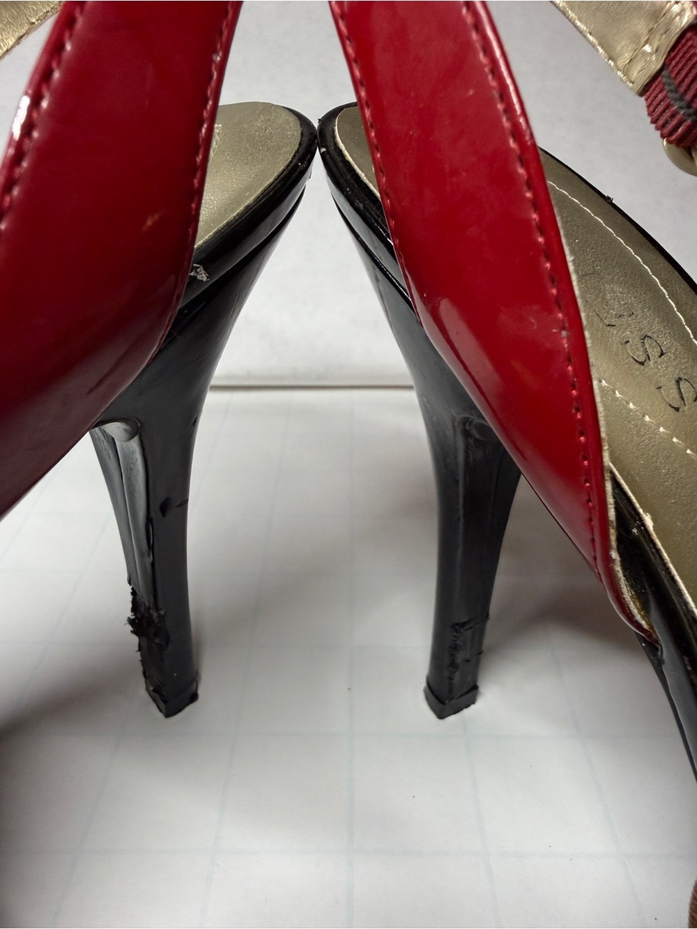 Guess Red Patent & Leopard Print Slingback Heels - Picture 3 of 3